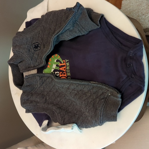 Koala Kids Gray Sleeveless Jacket/Vest - Picture 5 of 5